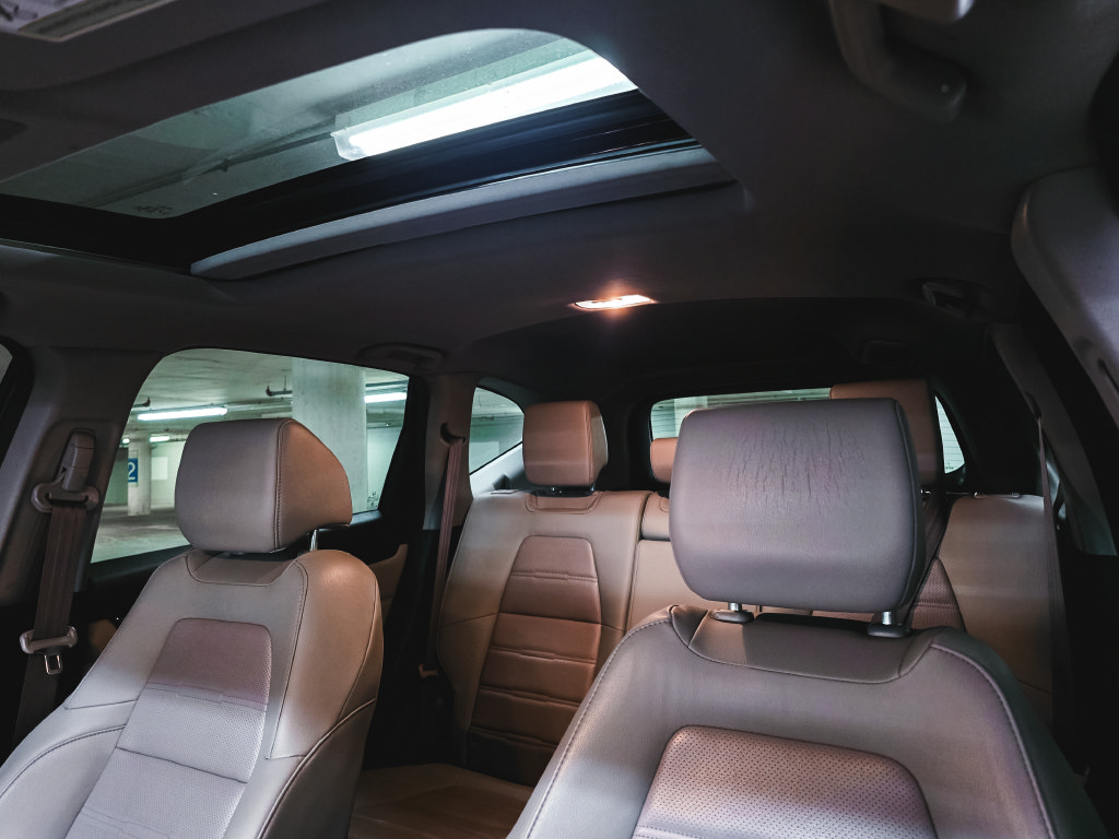 Used 2020 Honda CR-V Touring image 18