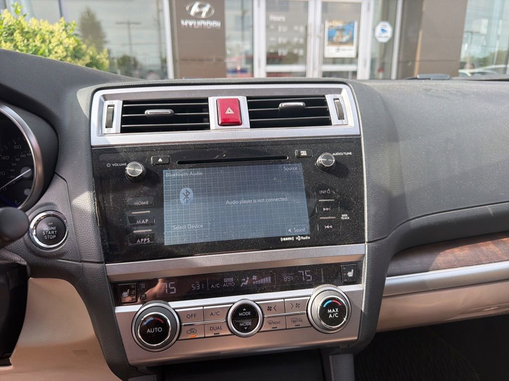 Used 2015 Subaru Outback 2.5i Limited AWD/4WD image 9