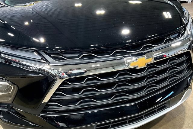 Used 2023 Chevrolet Blazer LT FWD image 30