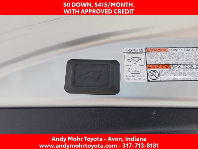 Used 2016 Toyota RAV4 XLE AWD/4WD image 31