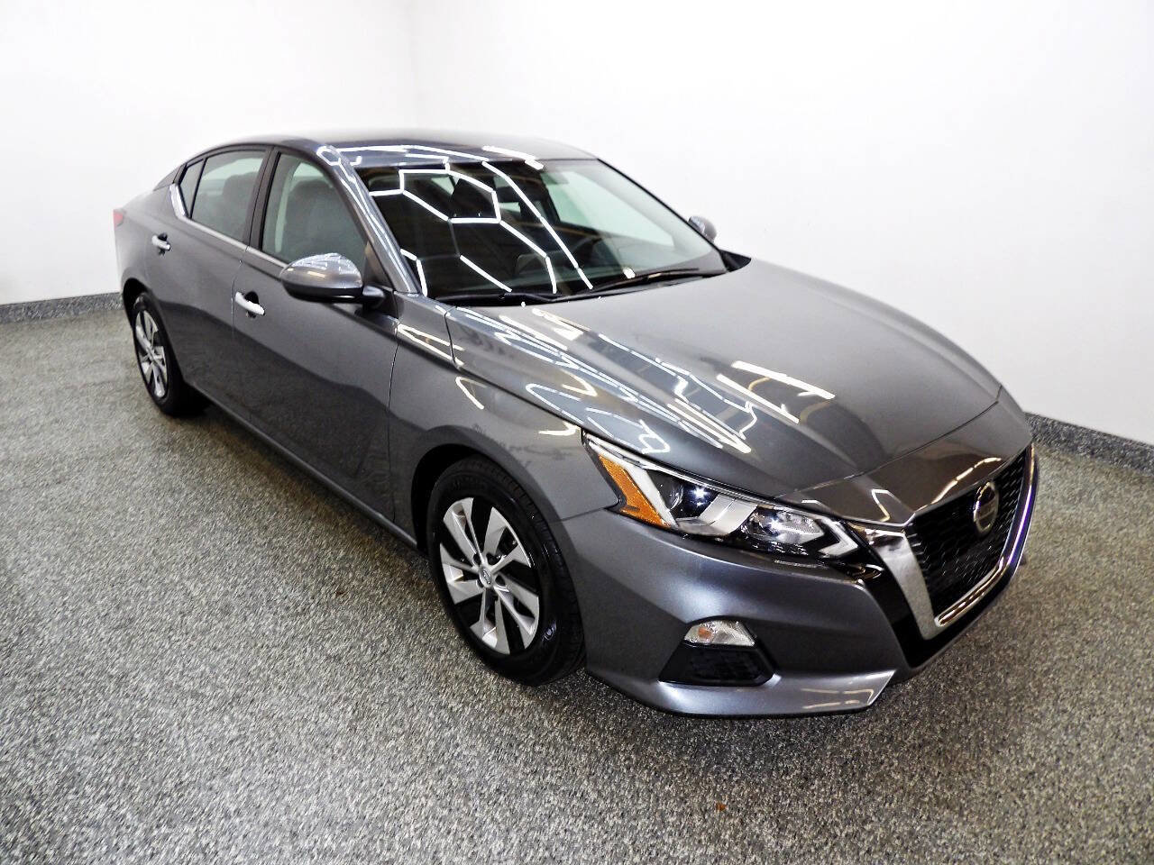 Used 2020 Nissan Altima 2.5 S image 3