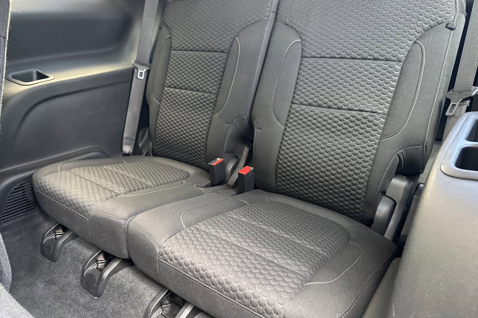 Used 2019 GMC Acadia SLE FWD image 32
