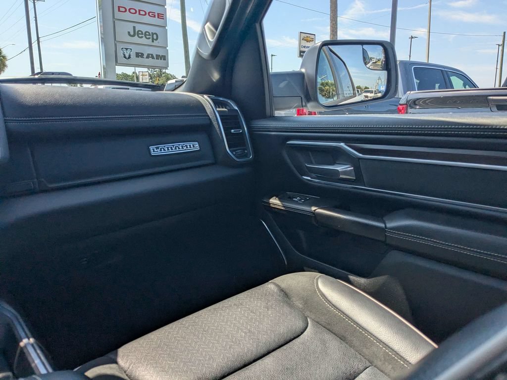 Used 2026 RAM 1500 Laramie AWD/4WD image 15