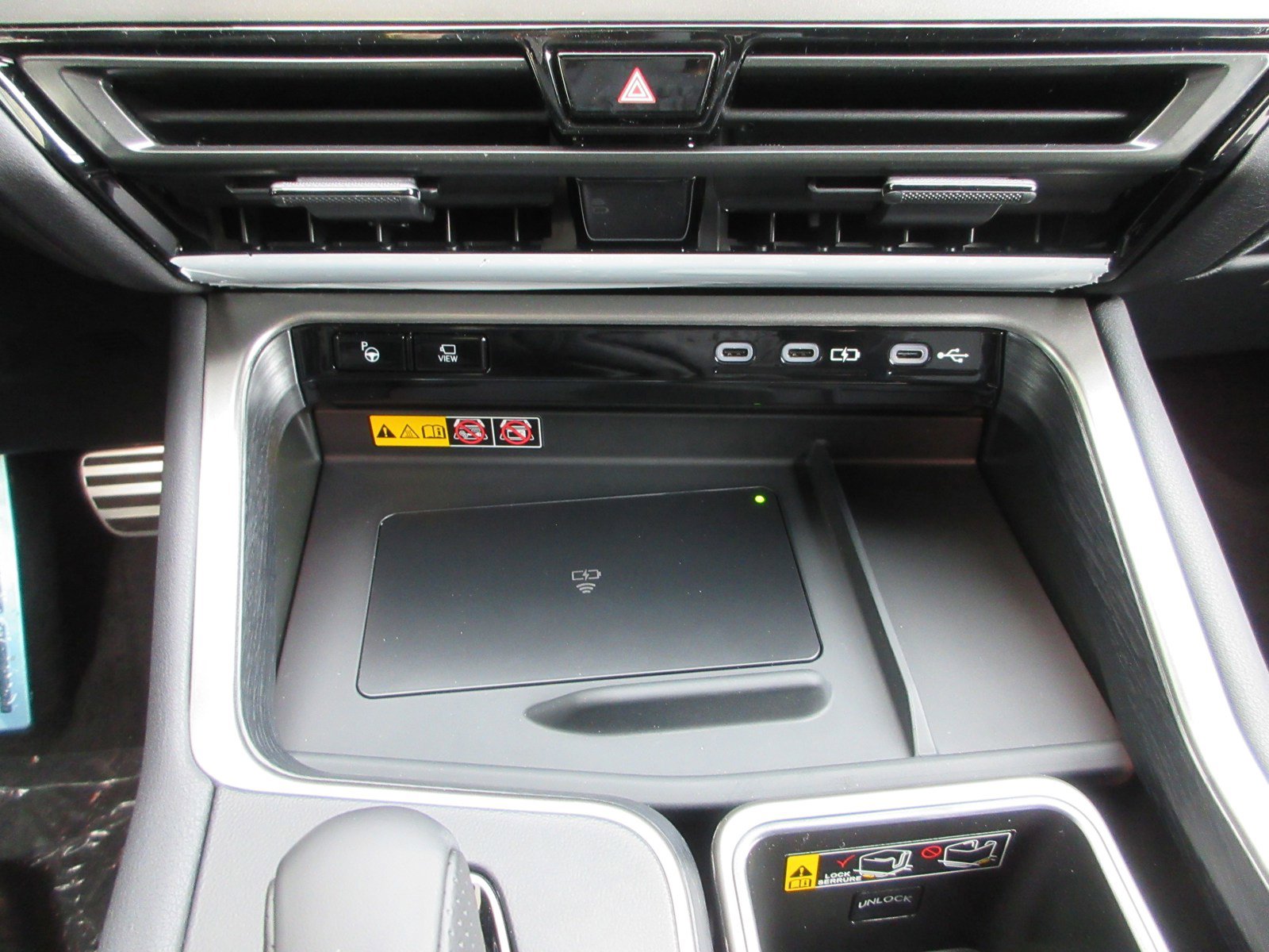 New 2025 Lexus TX 500h AWD image 44