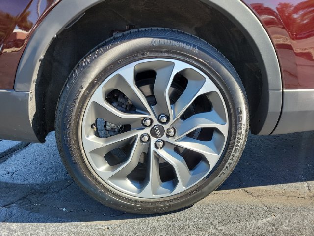 Used 2023 Lincoln Nautilus Reserve AWD/4WD image 31