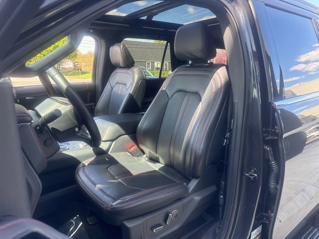 Used 2023 Ford Expedition Limited AWD/4WD image 11