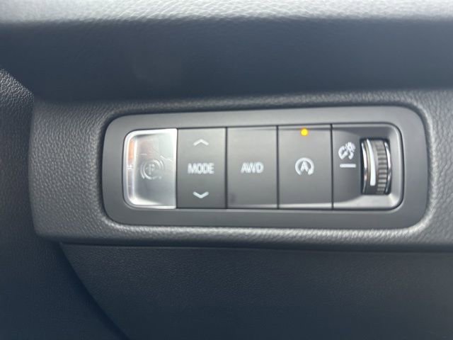 Used 2024 Chevrolet Traverse RS w/ LPO, Floor Liner Package image 34