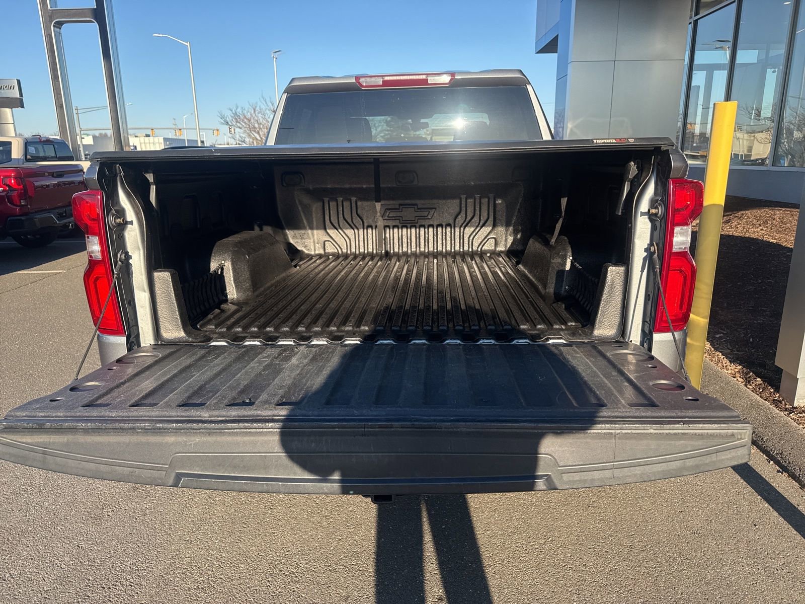 Used 2021 Chevrolet Silverado 1500 Custom image 6