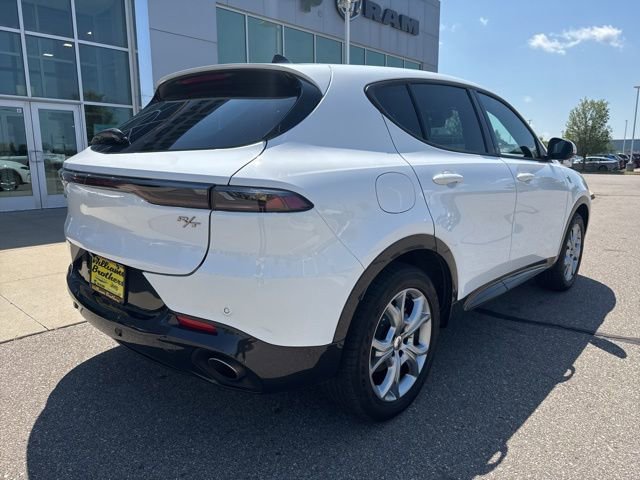 Used 2024 Dodge Hornet R/T image 6