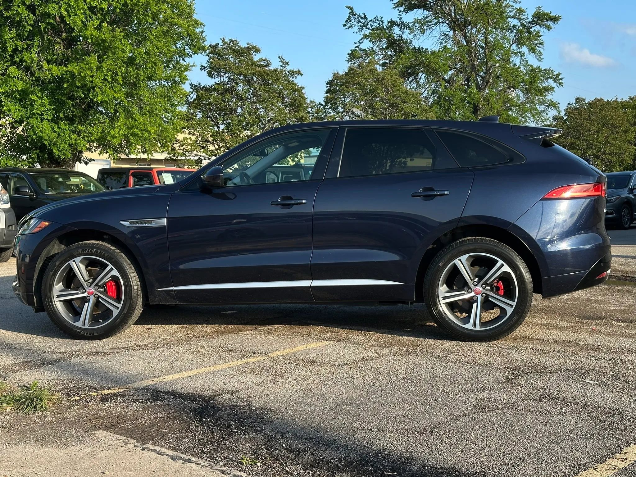 Used 2017 Jaguar F-PACE S AWD/4WD image 3