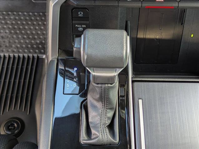 Used 2022 Toyota Tundra Platinum image 11