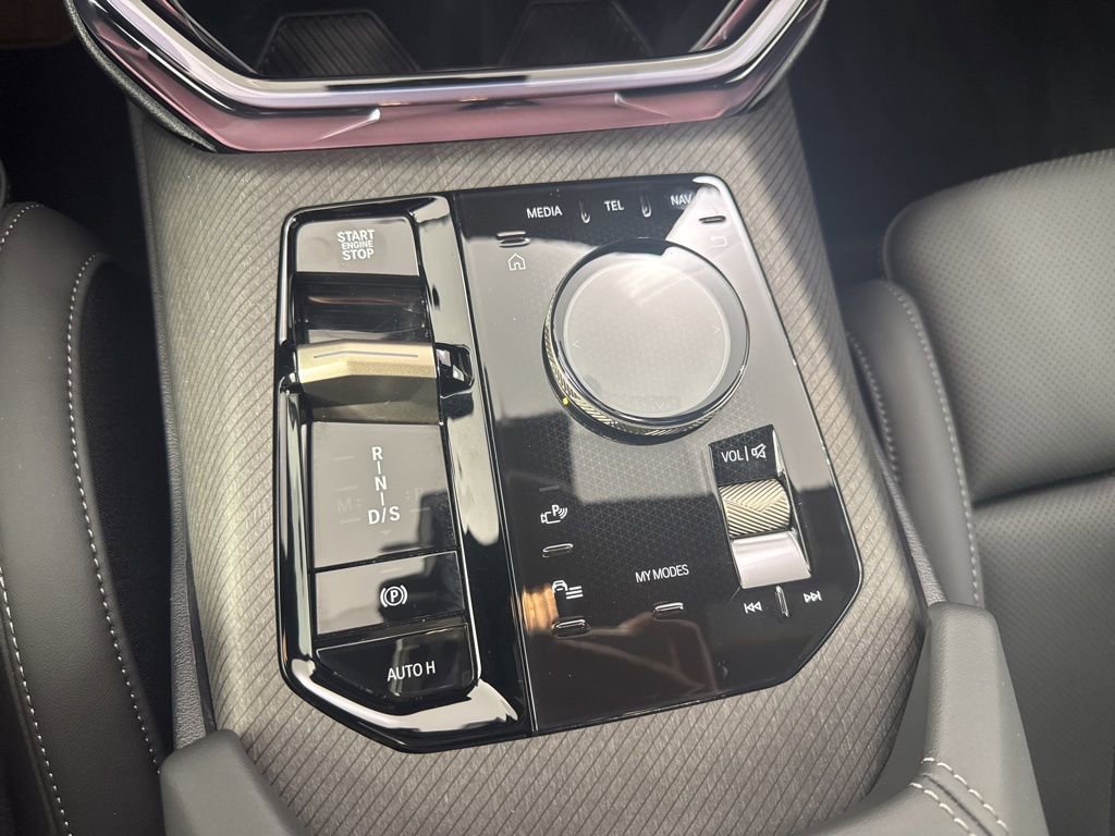 Certified 2025 BMW X3 xDrive30i w/ Premium Package image 19