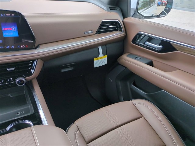 New 2026 Chevrolet Tahoe High Country image 17