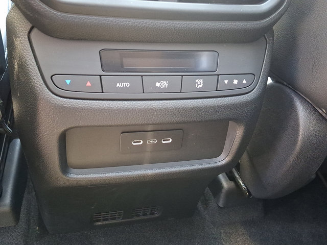 Certified 2025 Honda Pilot Touring image 13