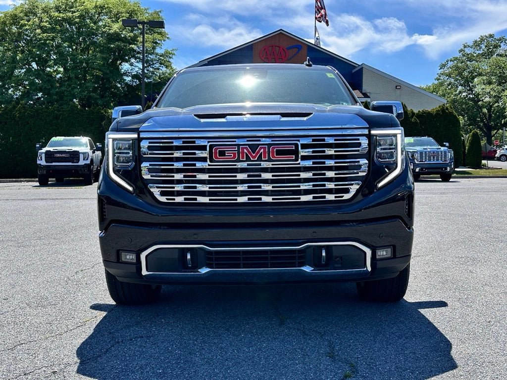 New 2026 GMC Sierra 1500 Denali w/ Denali Reserve Package AWD/4WD image 4