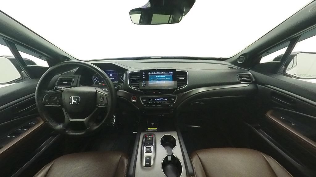 Used 2025 Honda Passport EX-L image 30