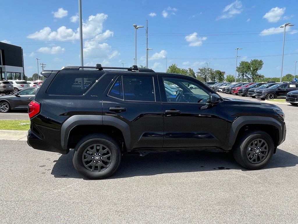 Used 2025 Toyota 4Runner SR5 AWD/4WD image 8