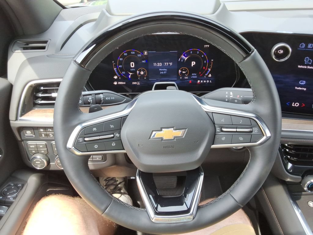 Certified 2026 Chevrolet Suburban High Country AWD/4WD image 28