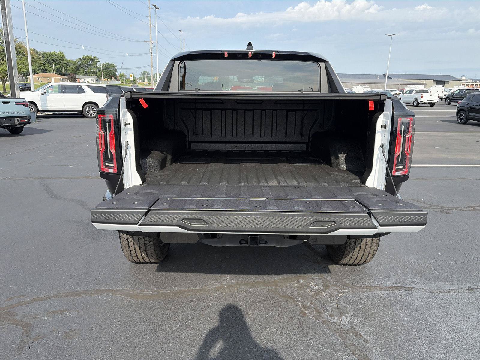 Used 2025 GMC Hummer EV 3X AWD/4WD image 6
