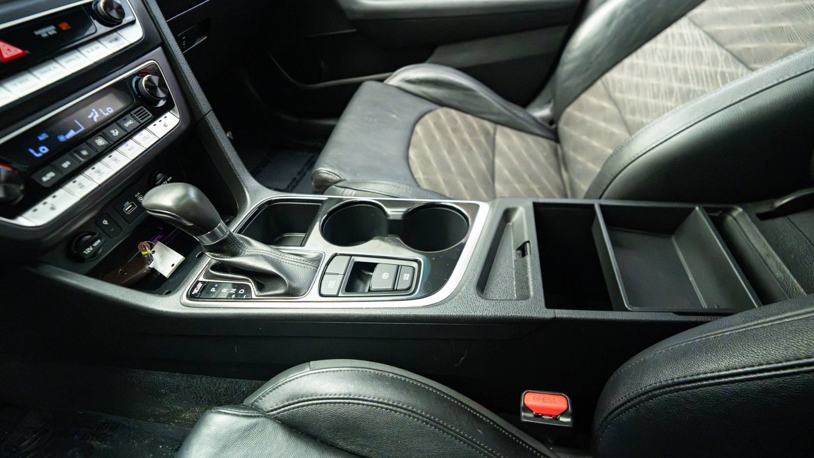 Used 2019 Hyundai Sonata Sport w/ Tech Package 03 FWD image 45
