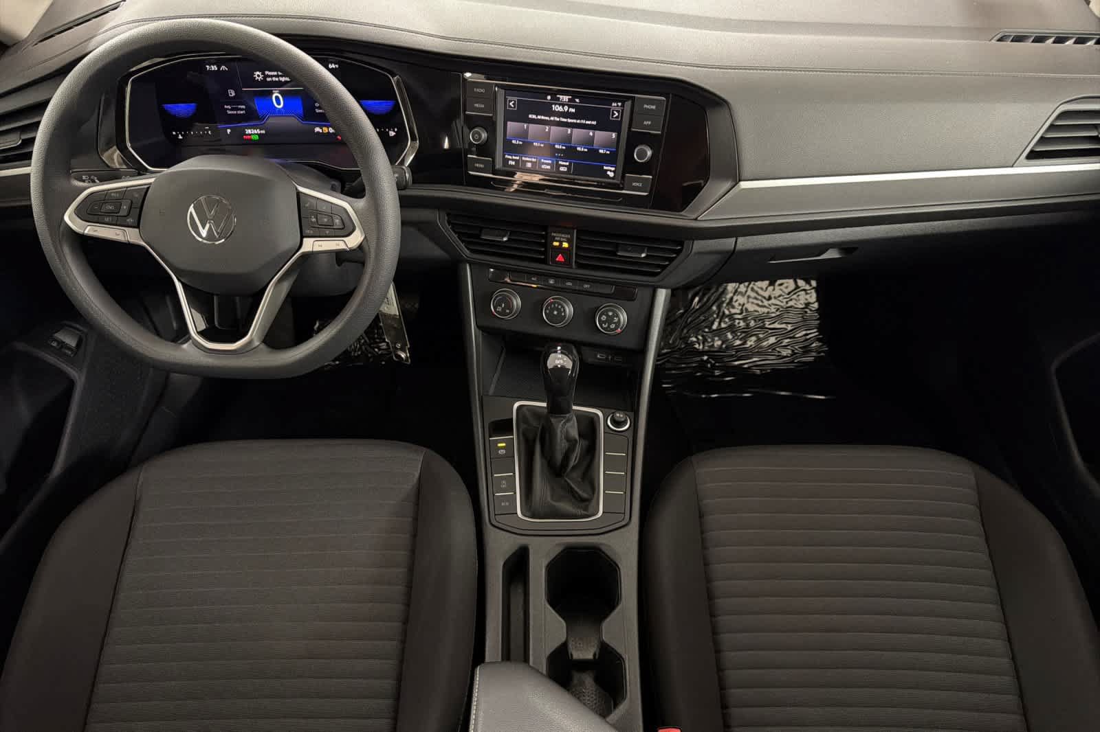 Used 2023 Volkswagen Jetta S FWD image 3
