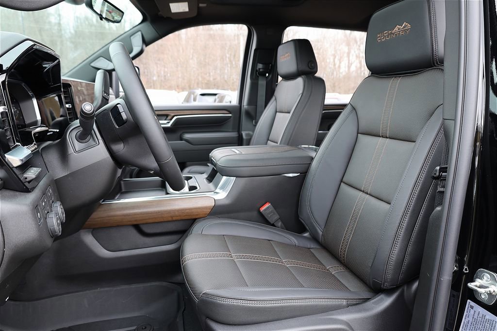 New 2026 Chevrolet Silverado 3500 High Country w/ Technology Package image 18