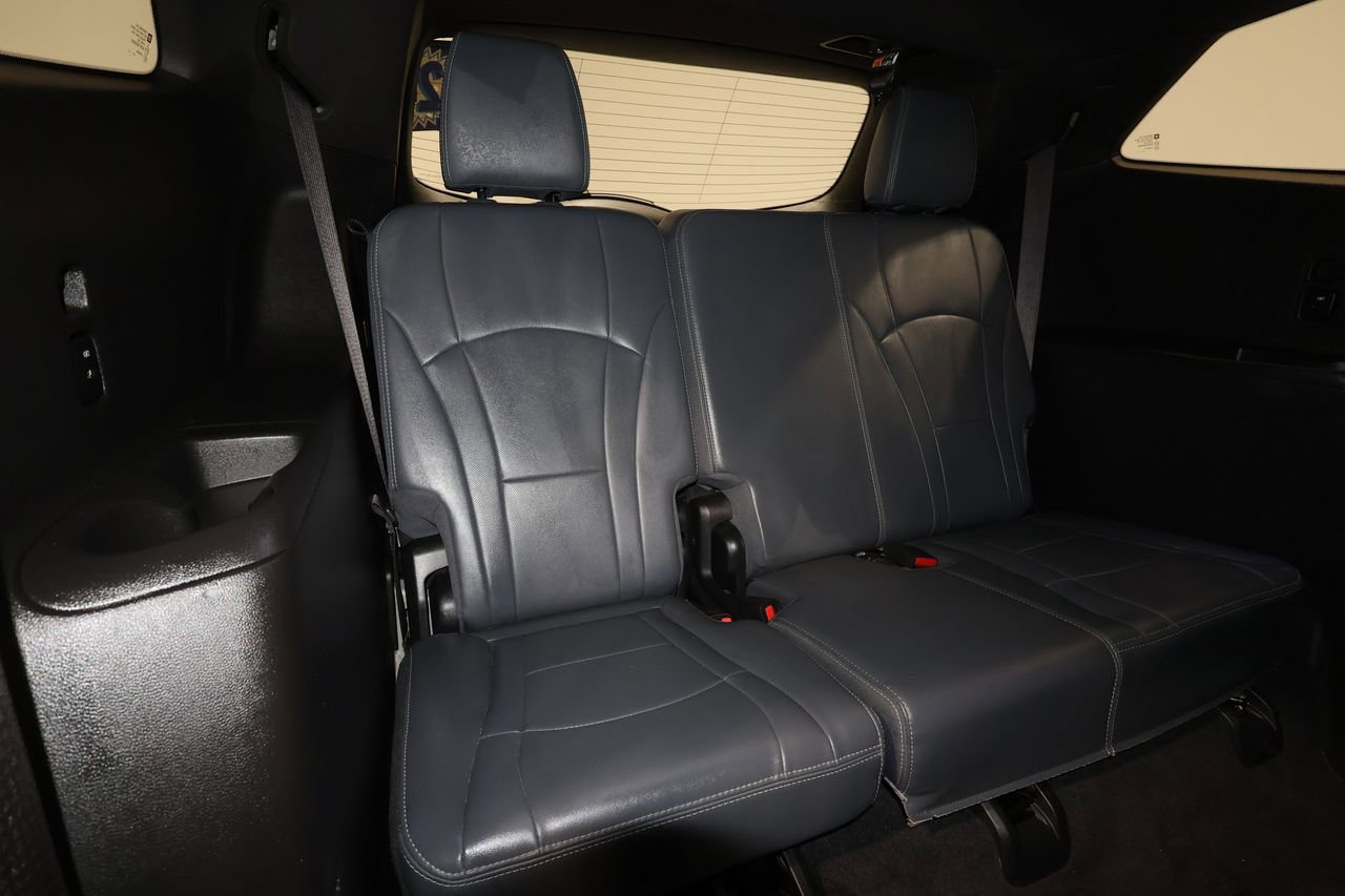 Used 2024 Buick Enclave Premium image 26