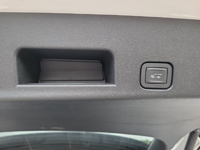 Certified 2026 Buick Enclave Preferred FWD image 16