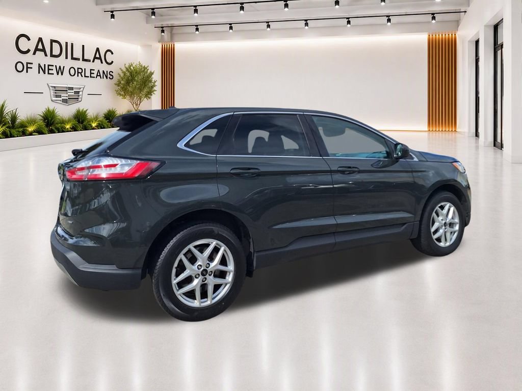 Used 2024 Ford Edge SEL AWD/4WD image 3