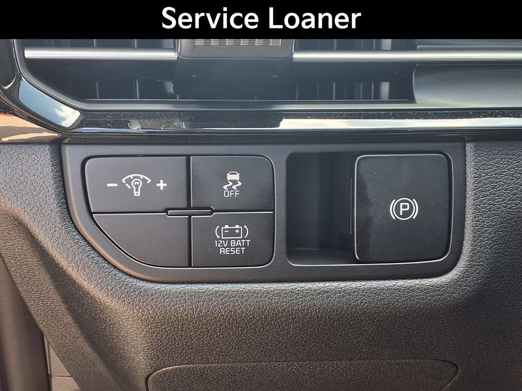 New 2026 Kia Sportage LX FWD image 5
