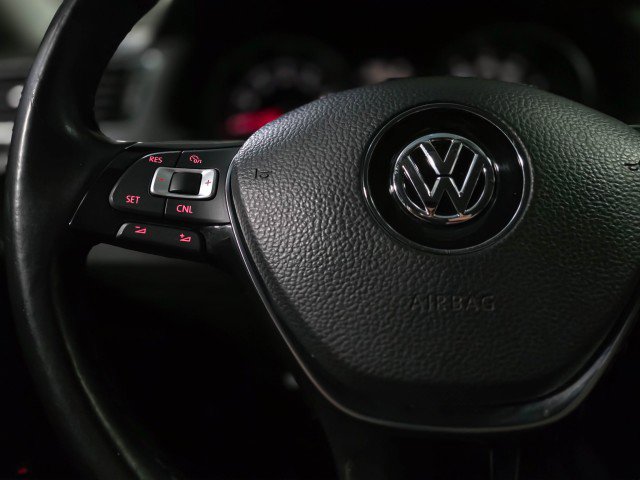 Used 2017 Volkswagen Passat 1.8T R-Line image 18