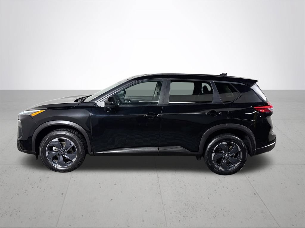 Used 2024 Nissan Rogue SV AWD/4WD image 9