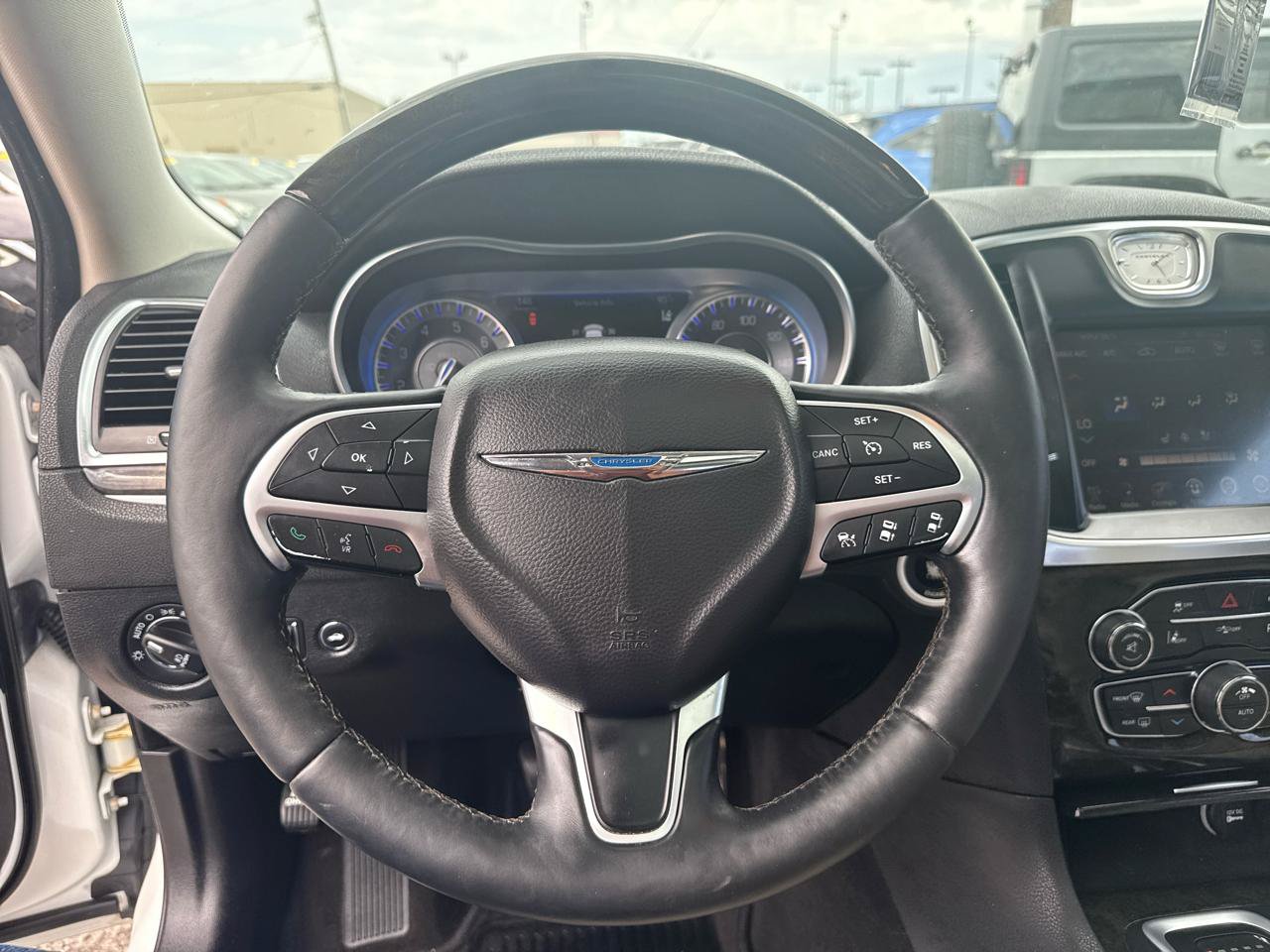 Used 2016 Chrysler 300 C w/ Safetytec Plus Group RWD image 16