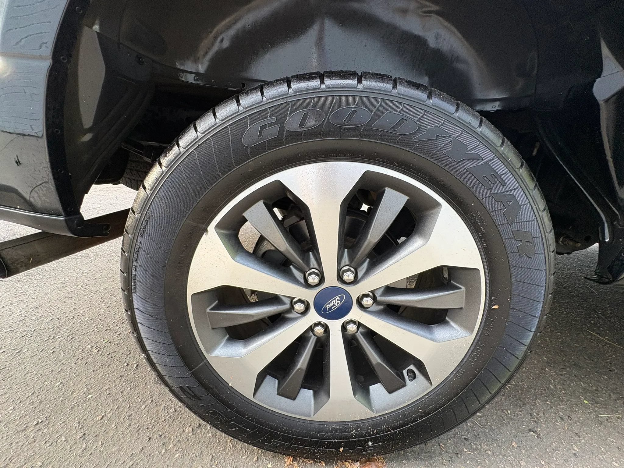 Used 2019 Ford F150 XL w/ Equipment Group 101A Mid AWD/4WD image 47