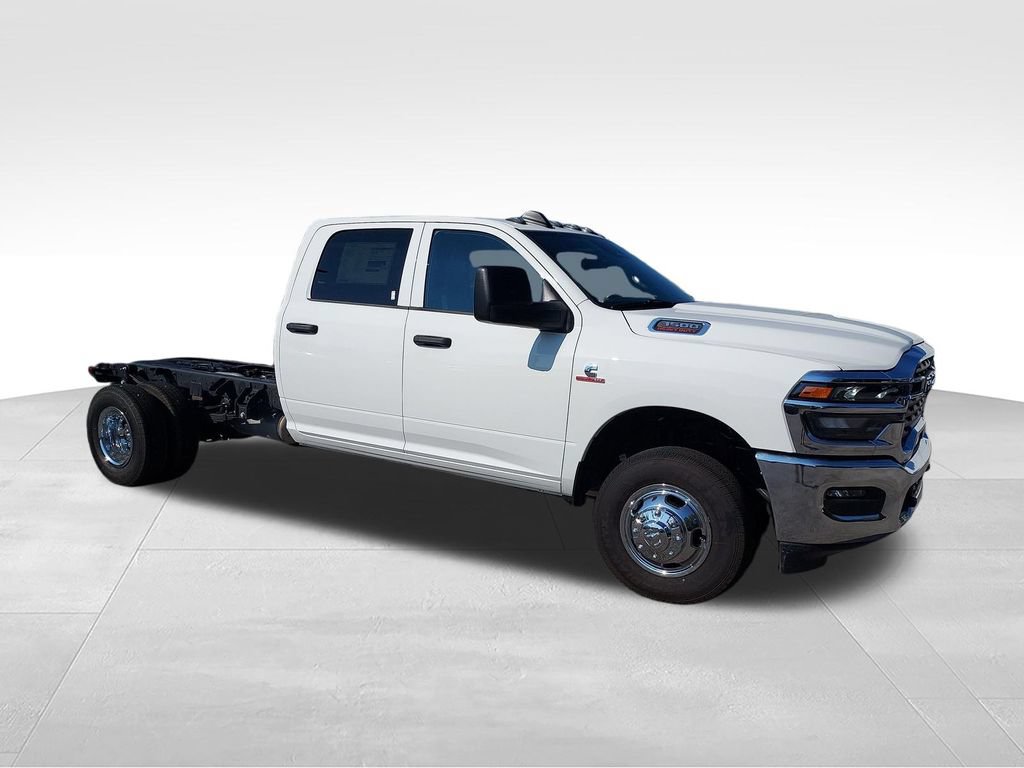 New 2027 RAM 3500 Tradesman w/ Chrome Appearance Group A AWD/4WD image 7