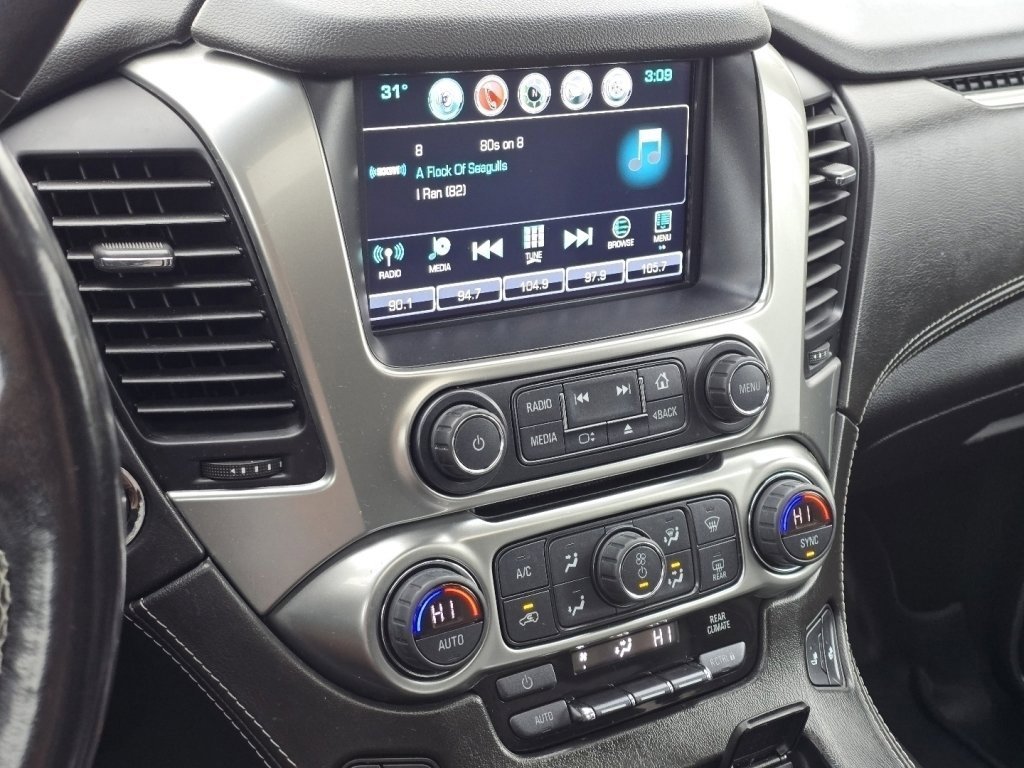 Used 2019 Chevrolet Suburban LT image 26