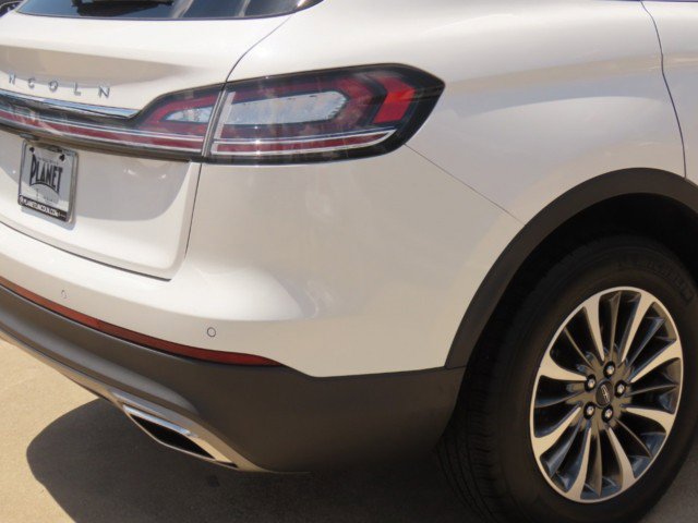 Certified 2023 Lincoln Nautilus FWD w/ Premium Package image 10