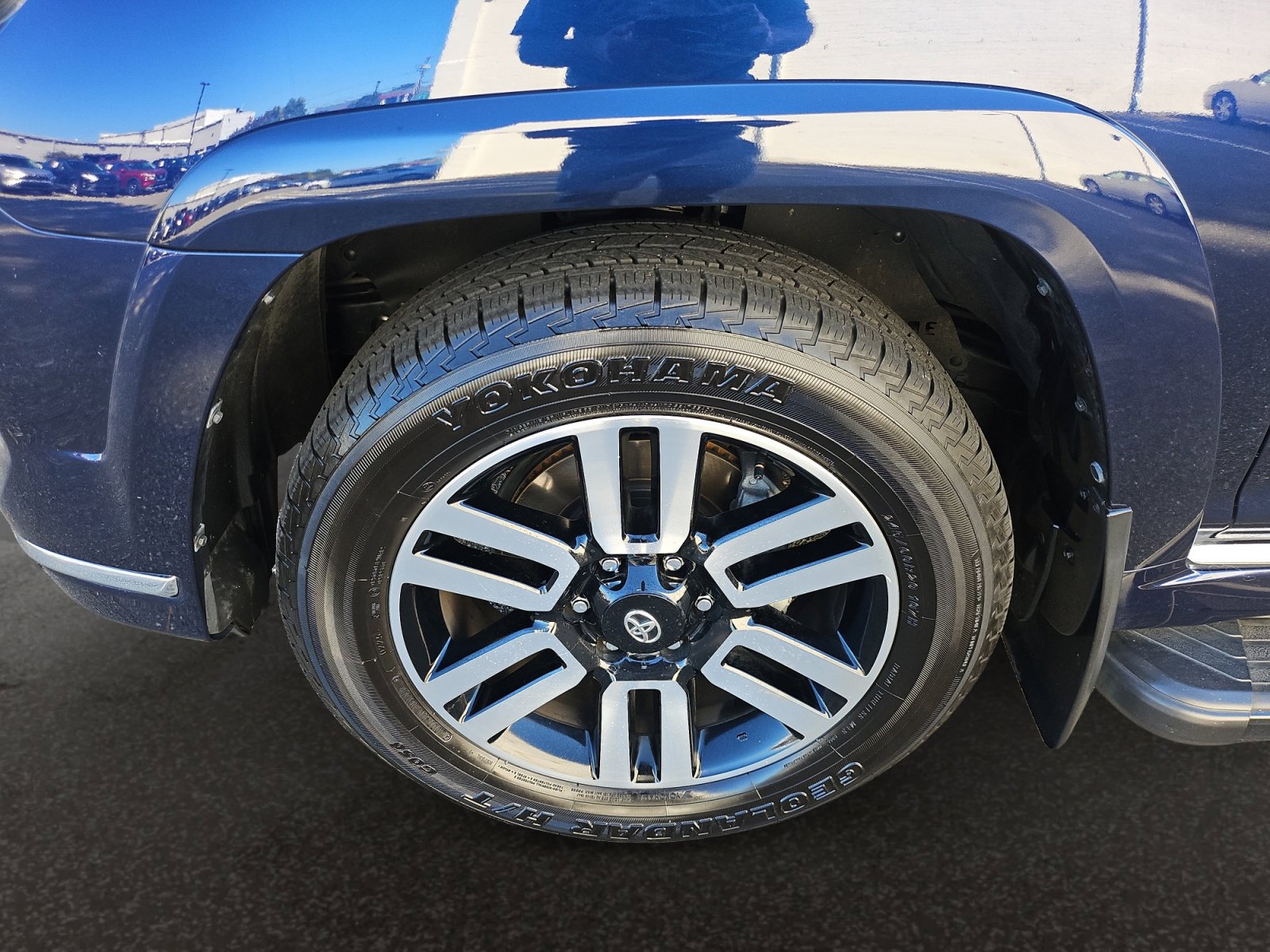 Used 2024 Toyota 4Runner Limited AWD/4WD image 40