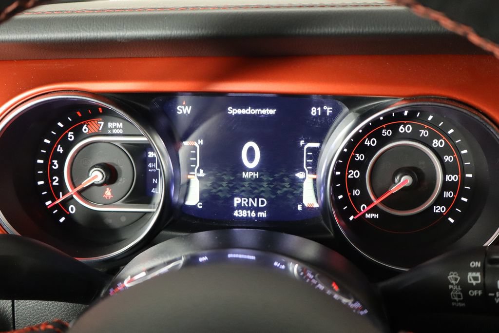 Used 2021 Jeep Wrangler Unlimited Rubicon AWD/4WD image 11