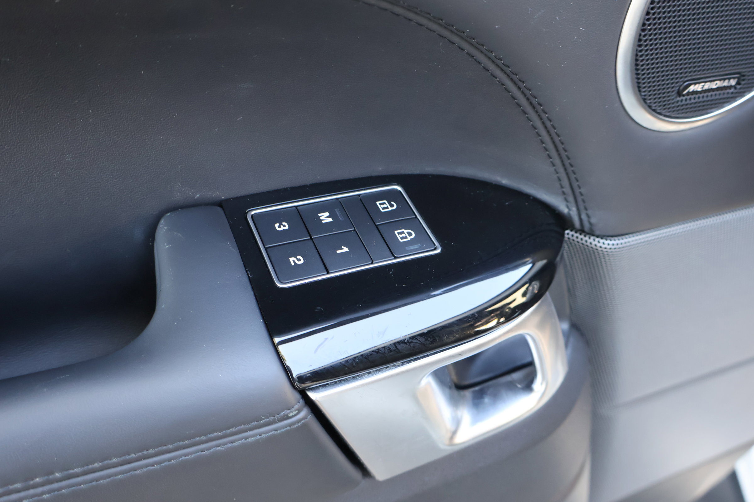 Used 2021 Land Rover Range Rover Sport HSE Dynamic image 17