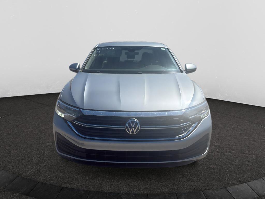Used 2024 Volkswagen Jetta S image 2