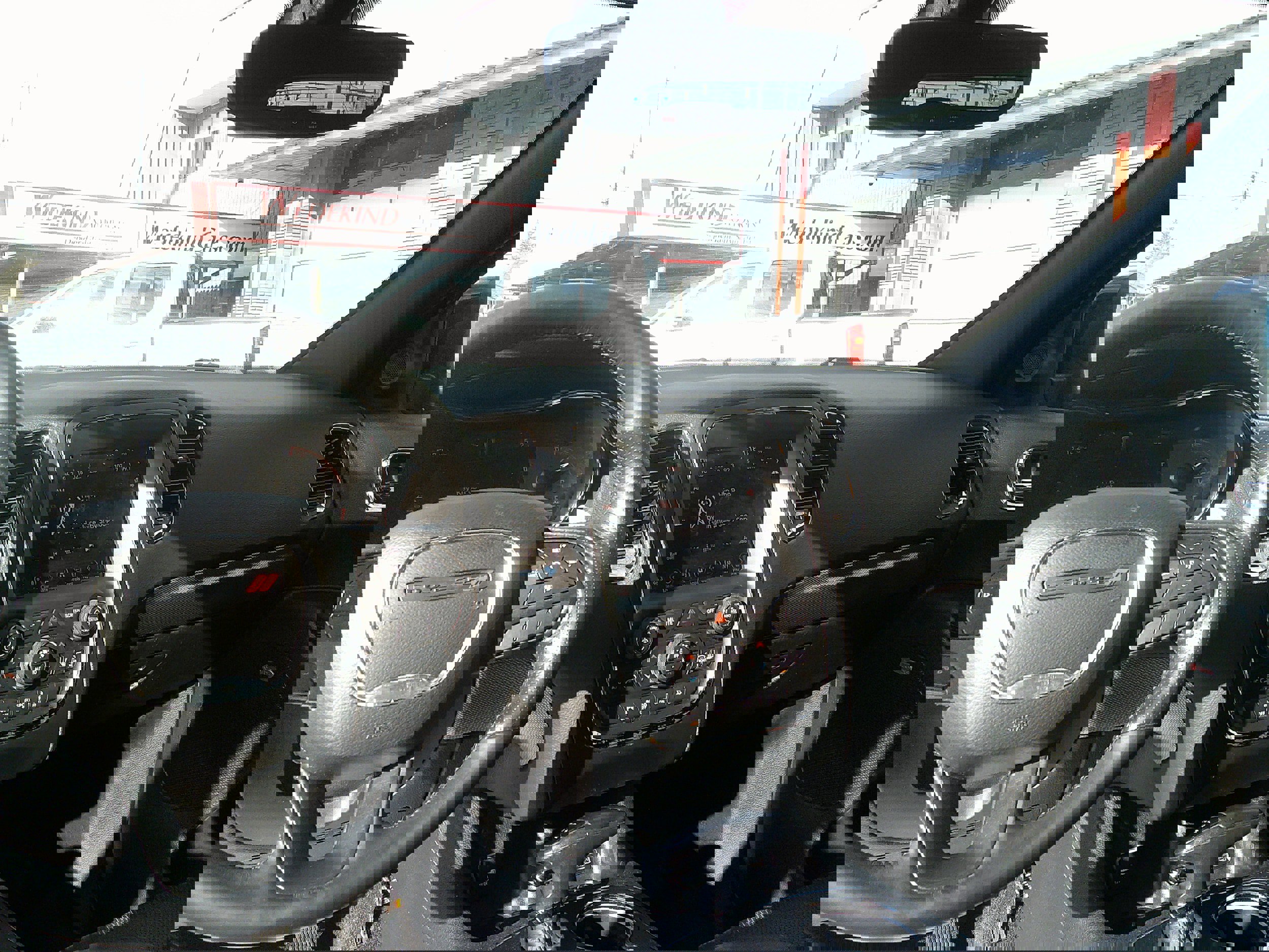 Used 2018 Dodge Durango R/T w/ Trailer Tow Group IV image 25