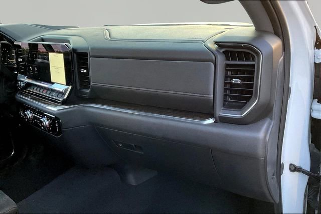Used 2024 GMC Sierra 1500 Elevation image 18