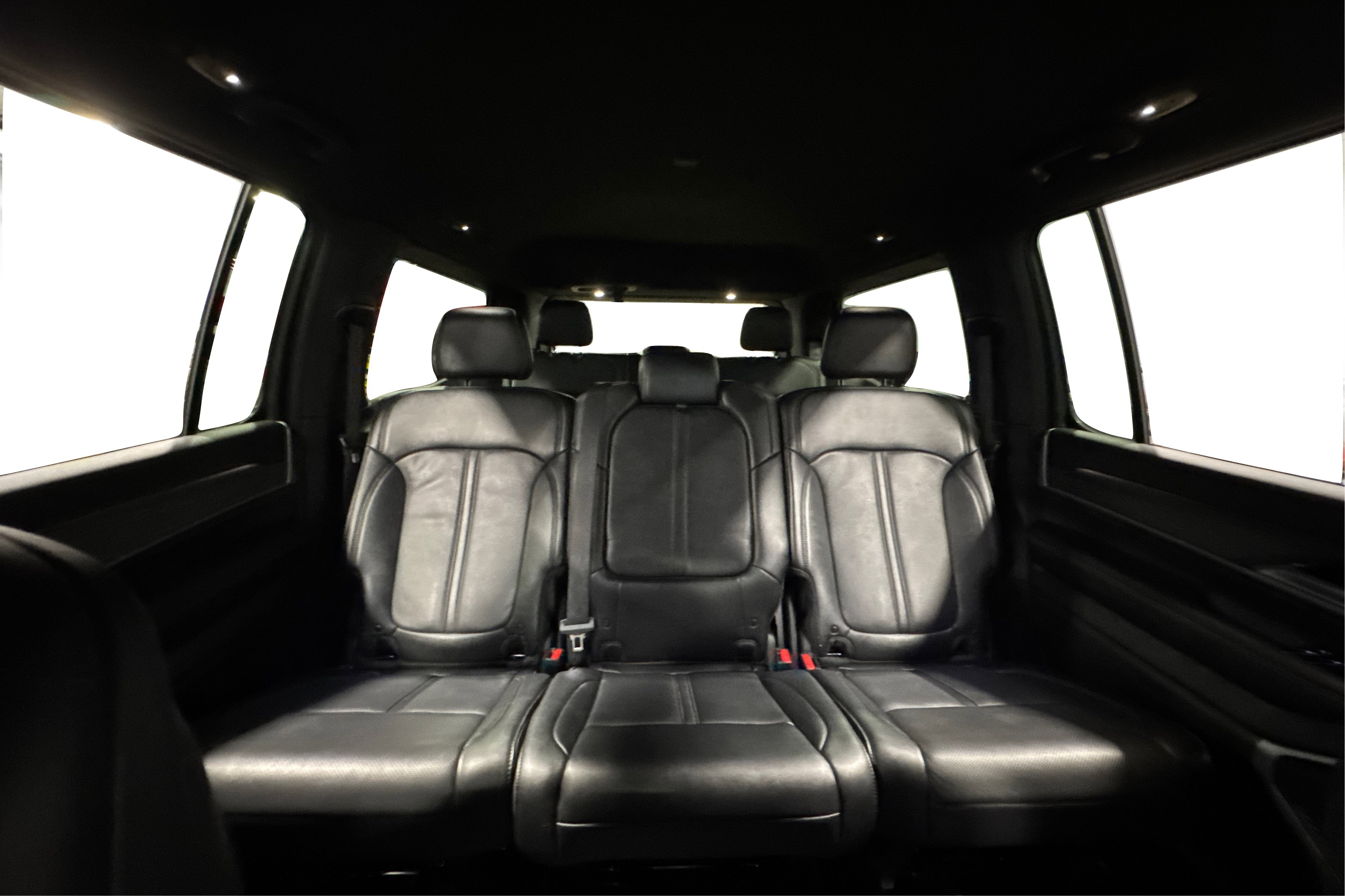 Used 2024 Jeep Wagoneer Series II w/ Flexible Seating Group AWD/4WD image 47