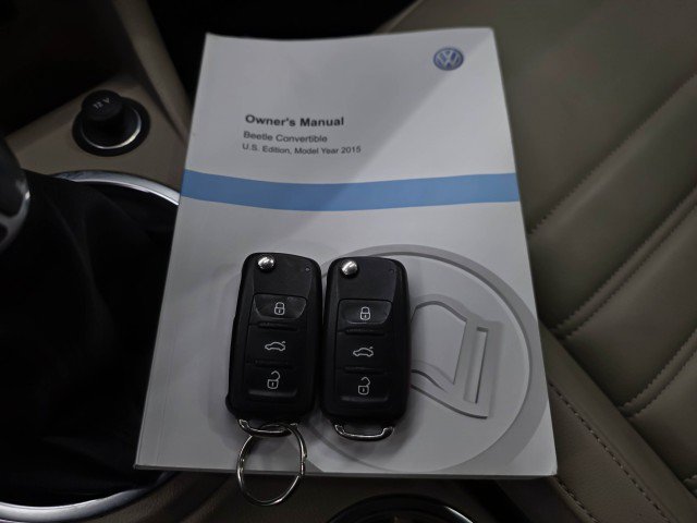 Used 2015 Volkswagen Beetle R-Line FWD image 37