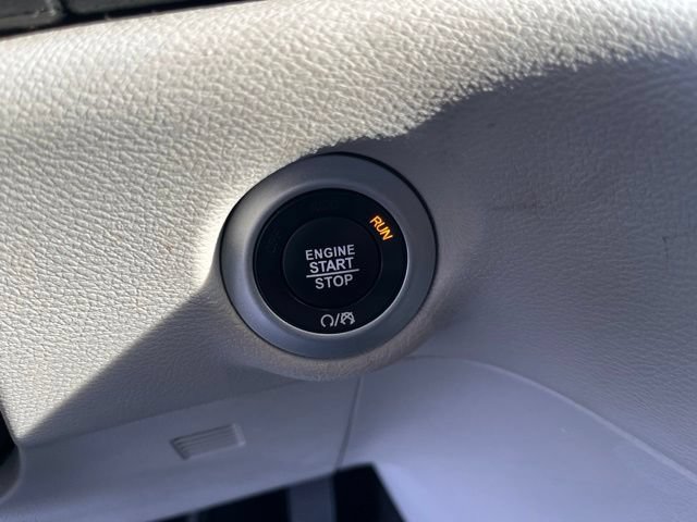 Used 2023 Chrysler Voyager LX FWD image 20
