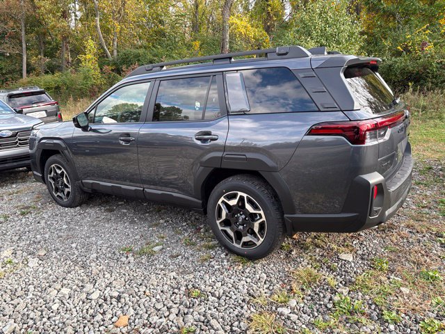 New 2026 Subaru Outback Touring w/ Convenience Package AWD/4WD image 3