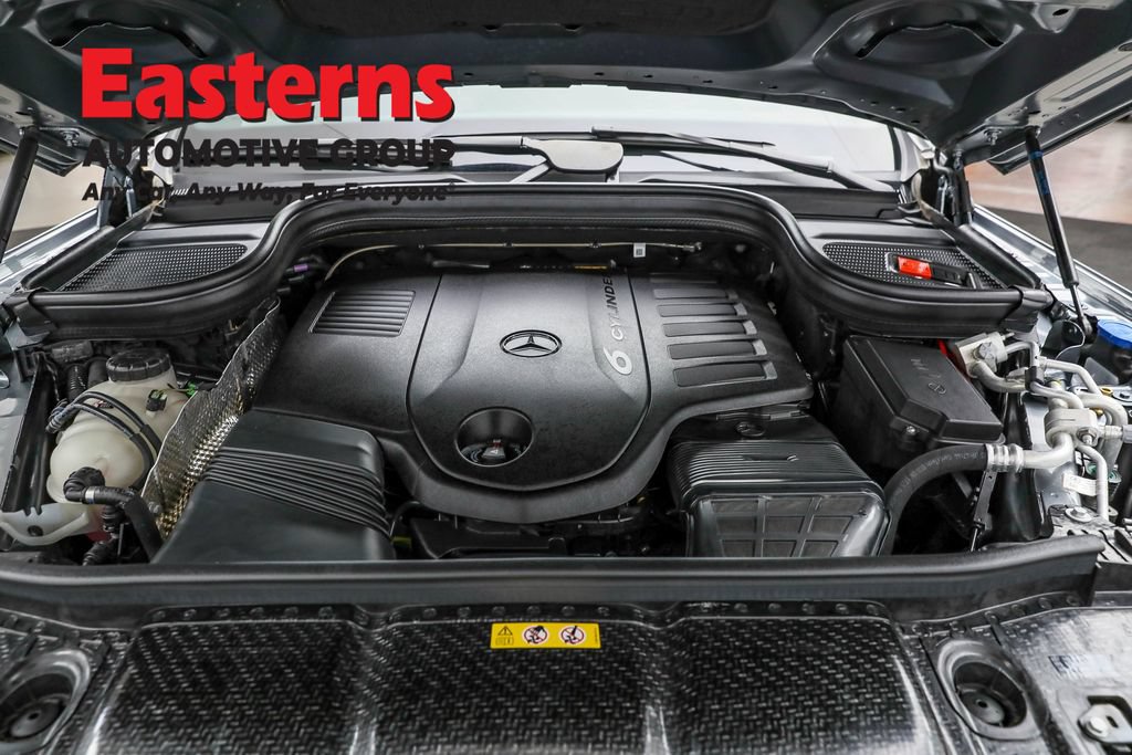 Used 2024 Mercedes-Benz GLS 450 4MATIC w/ AMG Line Exterior image 7