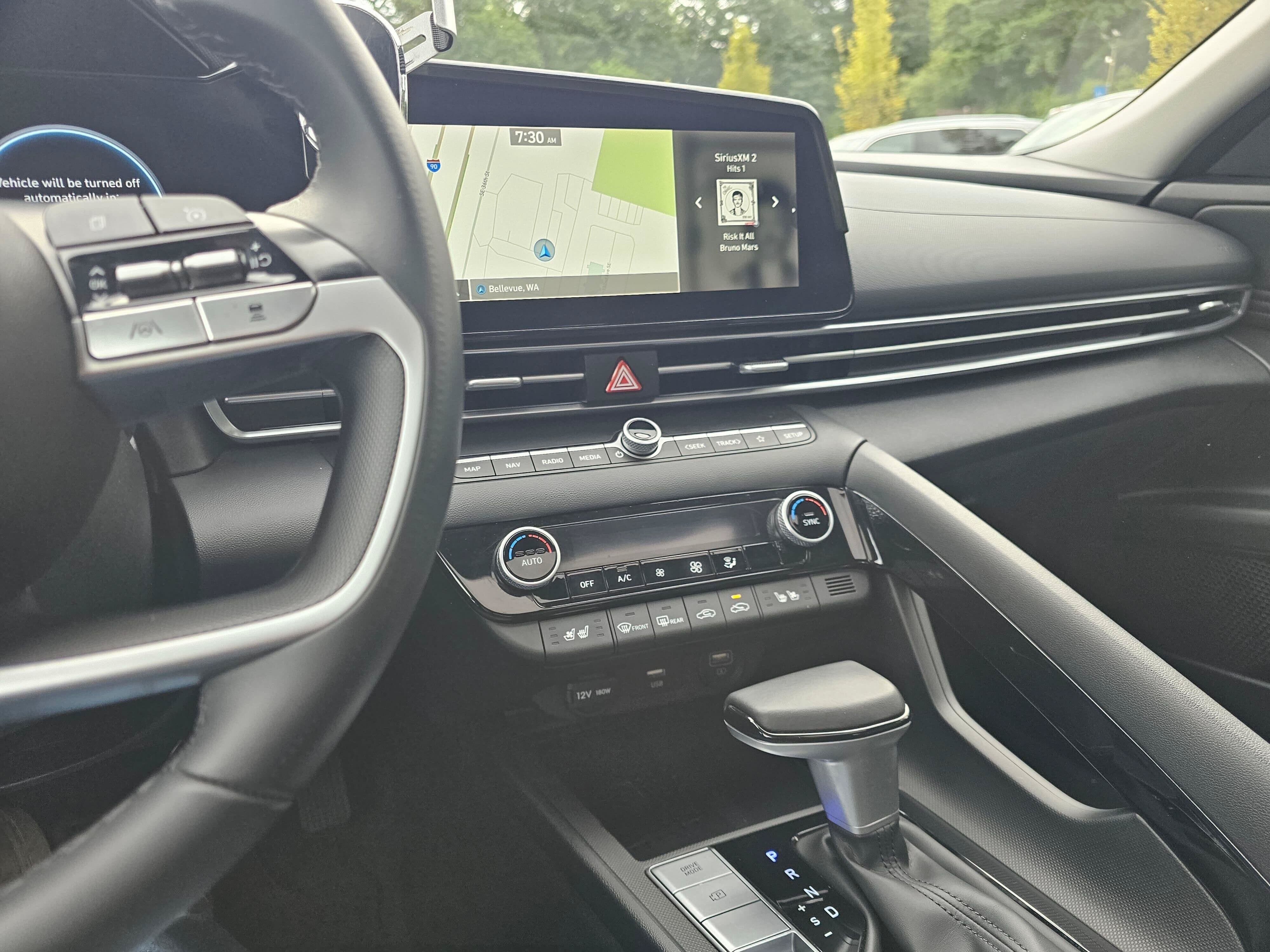Used 2023 Hyundai Elantra Limited FWD image 27