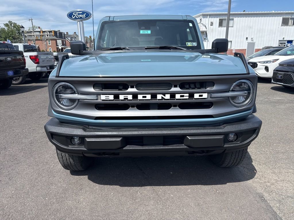 Used 2022 Ford Bronco Big Bend image 2